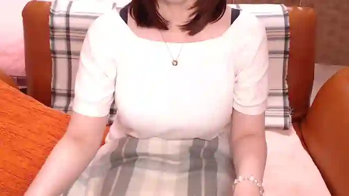 qMACOp