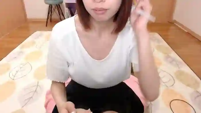 gqMOMOgq