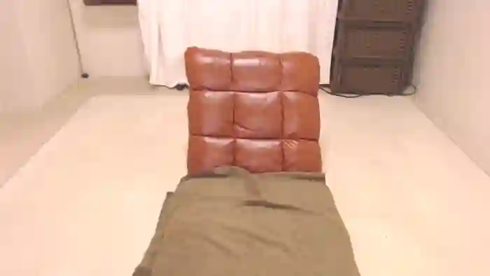 poMAYUoq