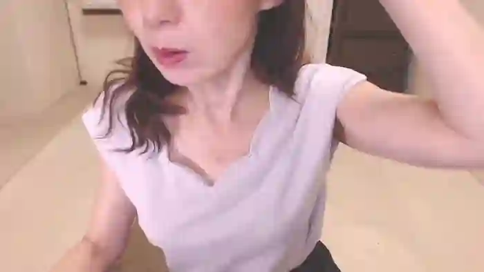 poMAYUoq