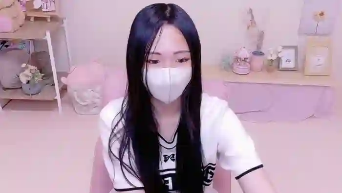 zxRURIxz