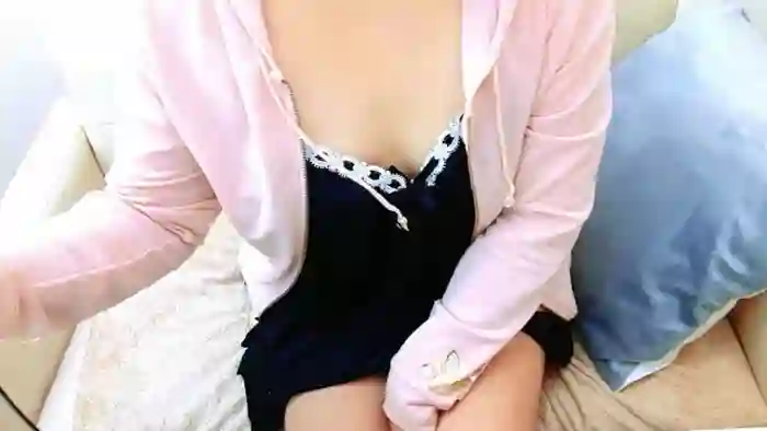 uxuHINAuxu