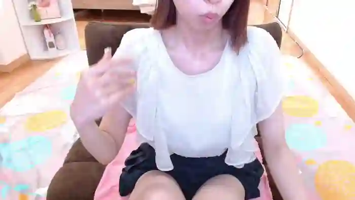 gqMOMOgq