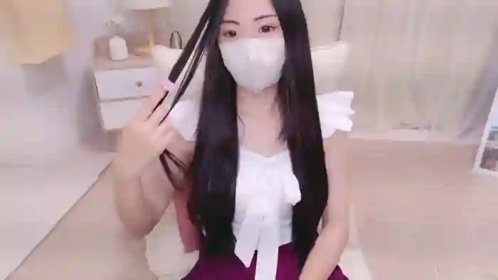 zxRURIxz