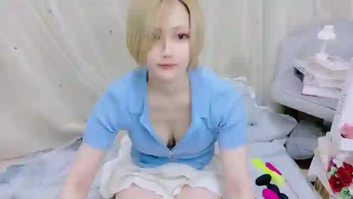 YUIxxz