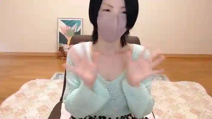 ppYUKINOqq
