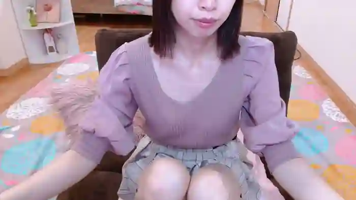 gqMOMOgq