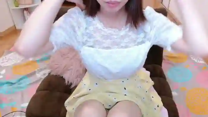 gqMOMOgq