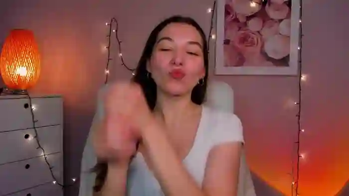 MeganxKISS19
