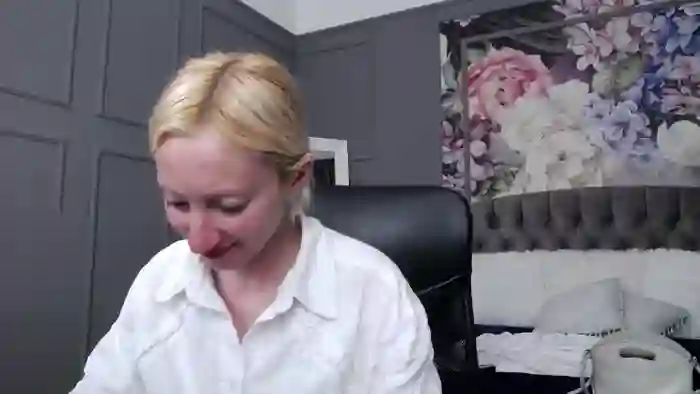 NatalieXBitton
