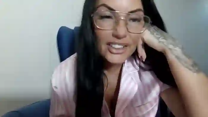 BellaVixen23