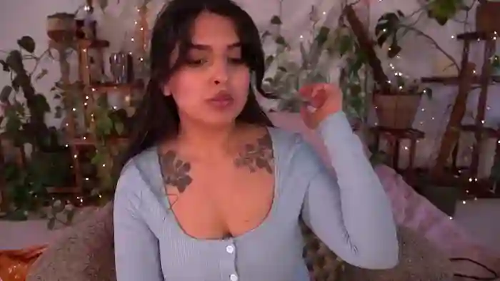MayaPetite