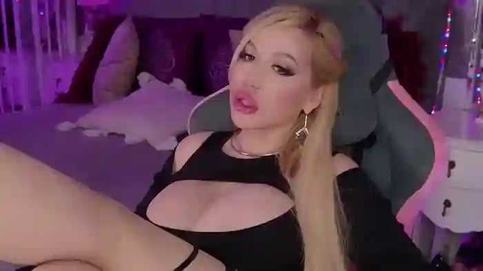 Alpha_Goddess