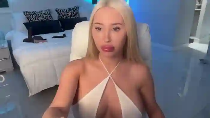 AmandaAndrewsxx