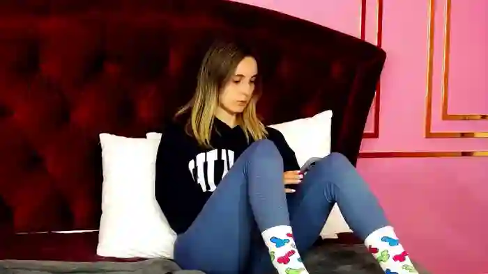 MiaWollson