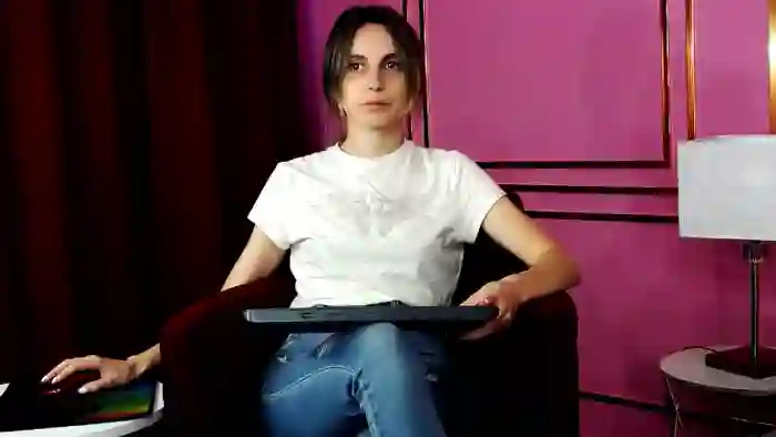 MiaWollson