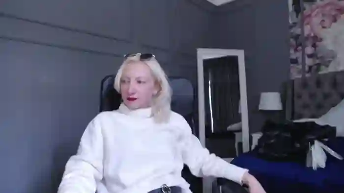 NatalieXBitton