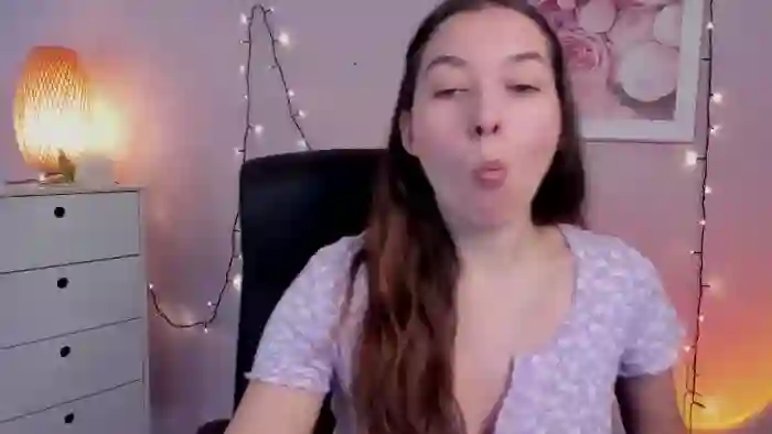 MeganxKISS19