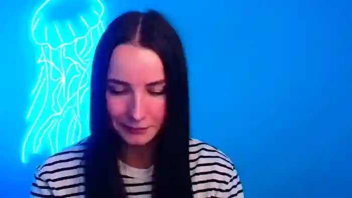 Scarlett_Wonder