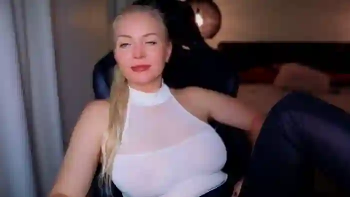 MsLindsayDevis