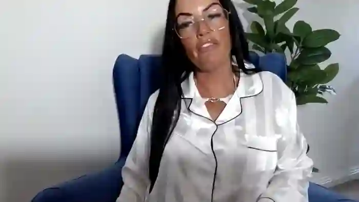 BellaVixen23