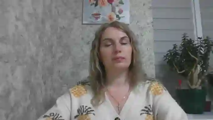 AngelicaRose33