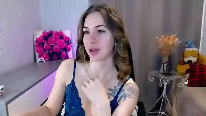 MeganNaughtyy