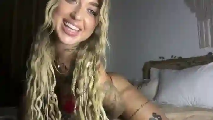 Anastasia_smallbutspicy