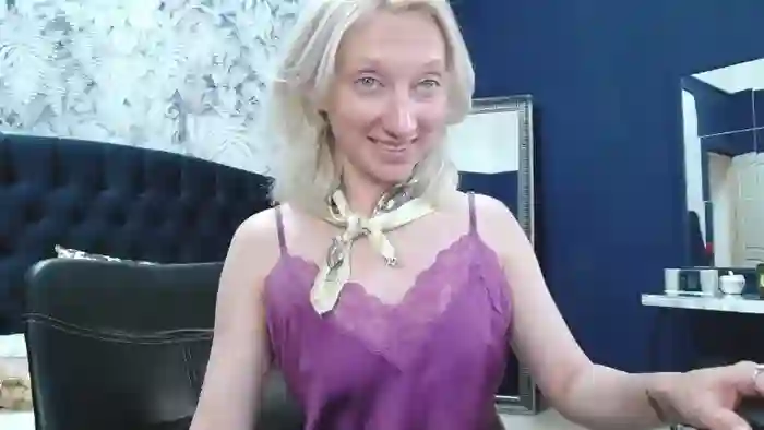 NatalieXBitton
