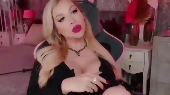 Alpha_Goddess