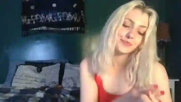 AlexMarieXOXO