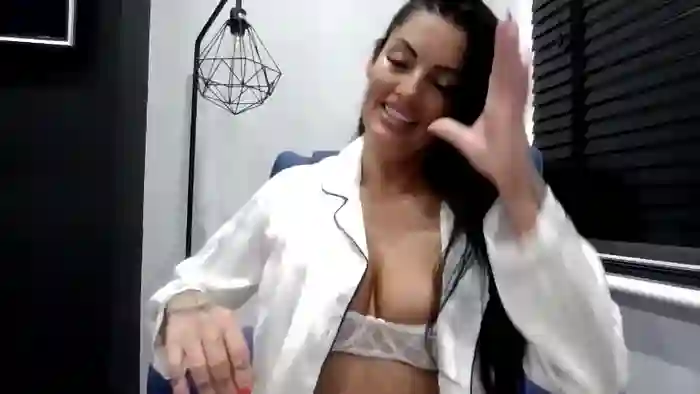 BellaVixen23