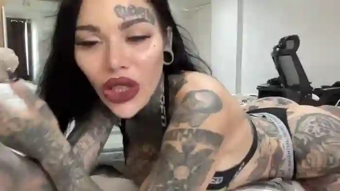 DARKINKEDBABE