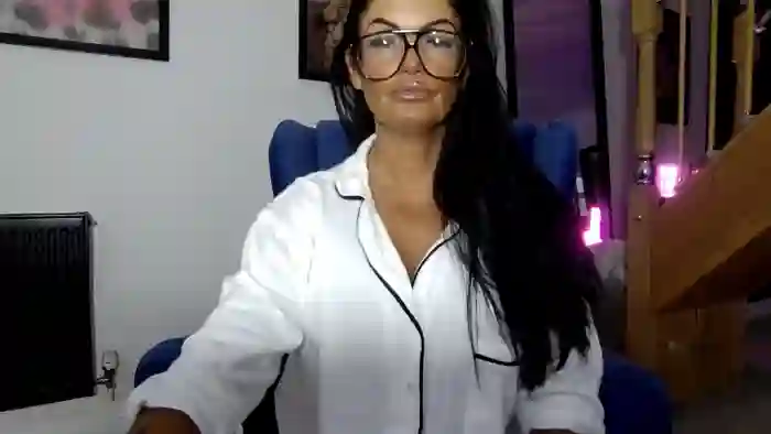 BellaVixen23