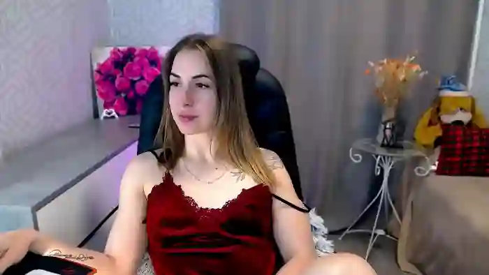 MeganNaughtyy