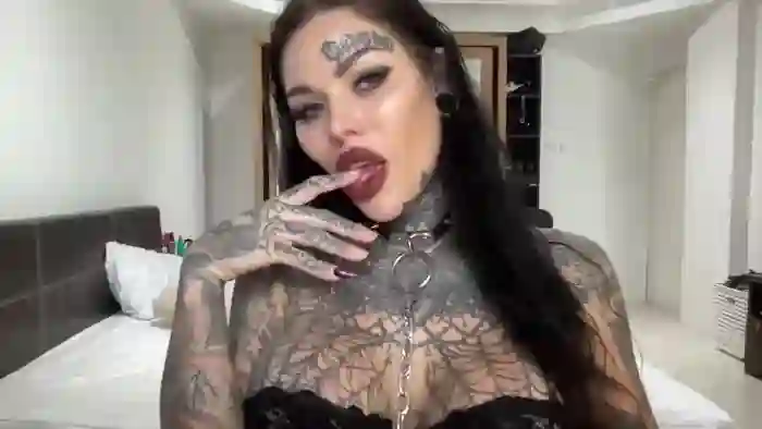 DARKINKEDBABE