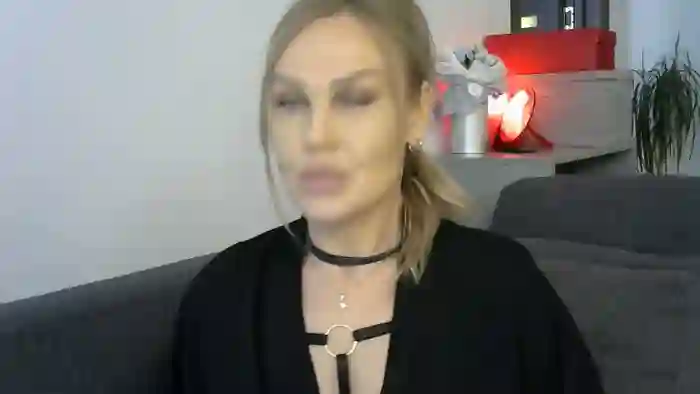Evie_Paige