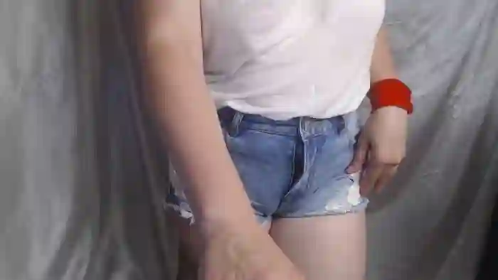 BettyGirlKiss