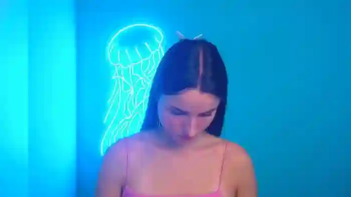 Scarlett_Wonder
