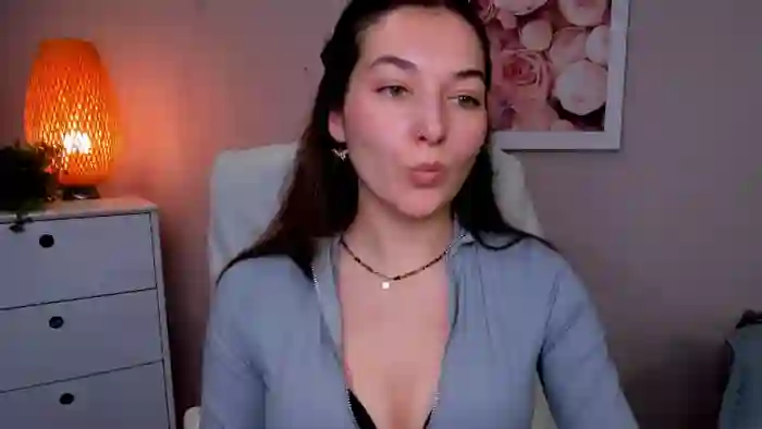 MeganxKISS19