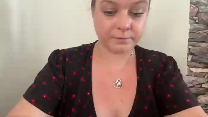 NaughtyWifeUK