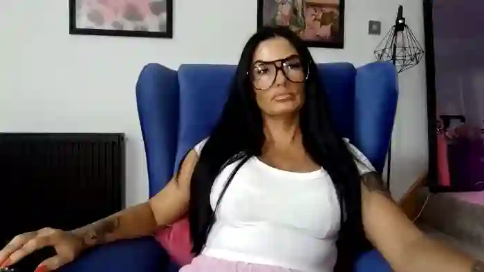 BellaVixen23