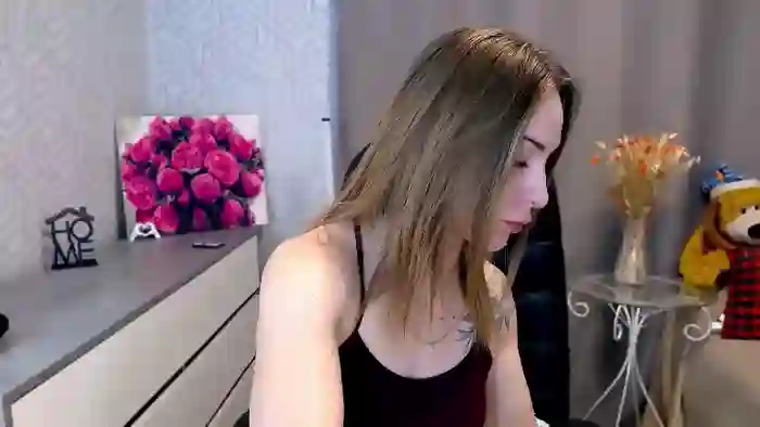 MeganNaughtyy