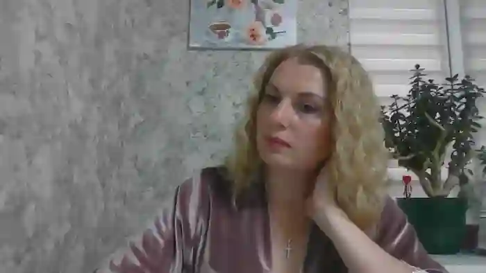 AngelicaRose33