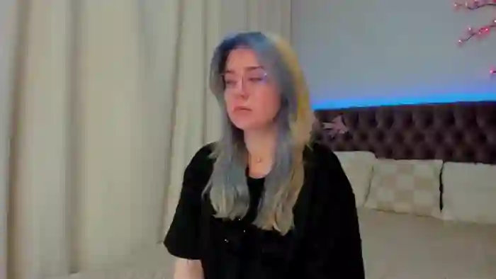 EllaMyerss