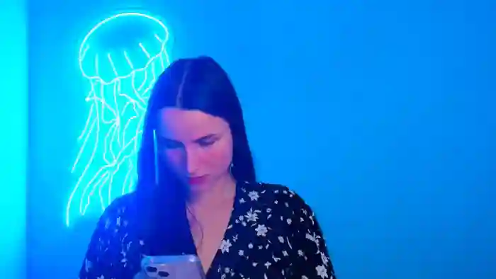 Scarlett_Wonder