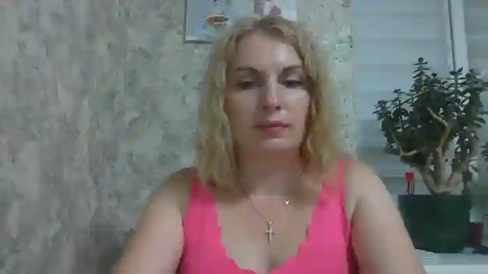AngelicaRose33