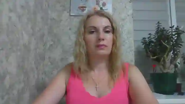 AngelicaRose33