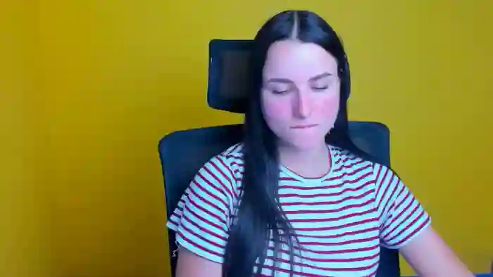 Scarlett_Wonder