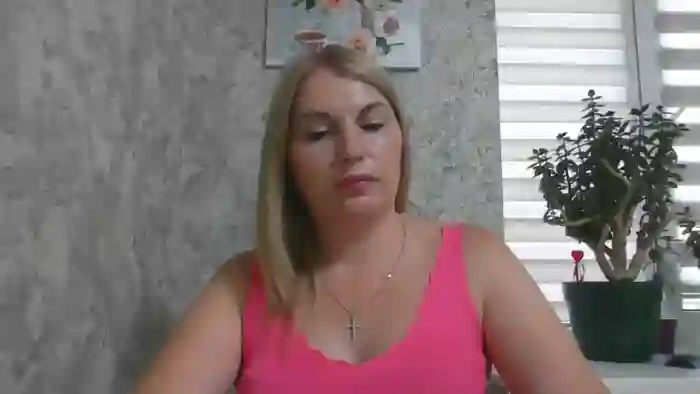 AngelicaRose33